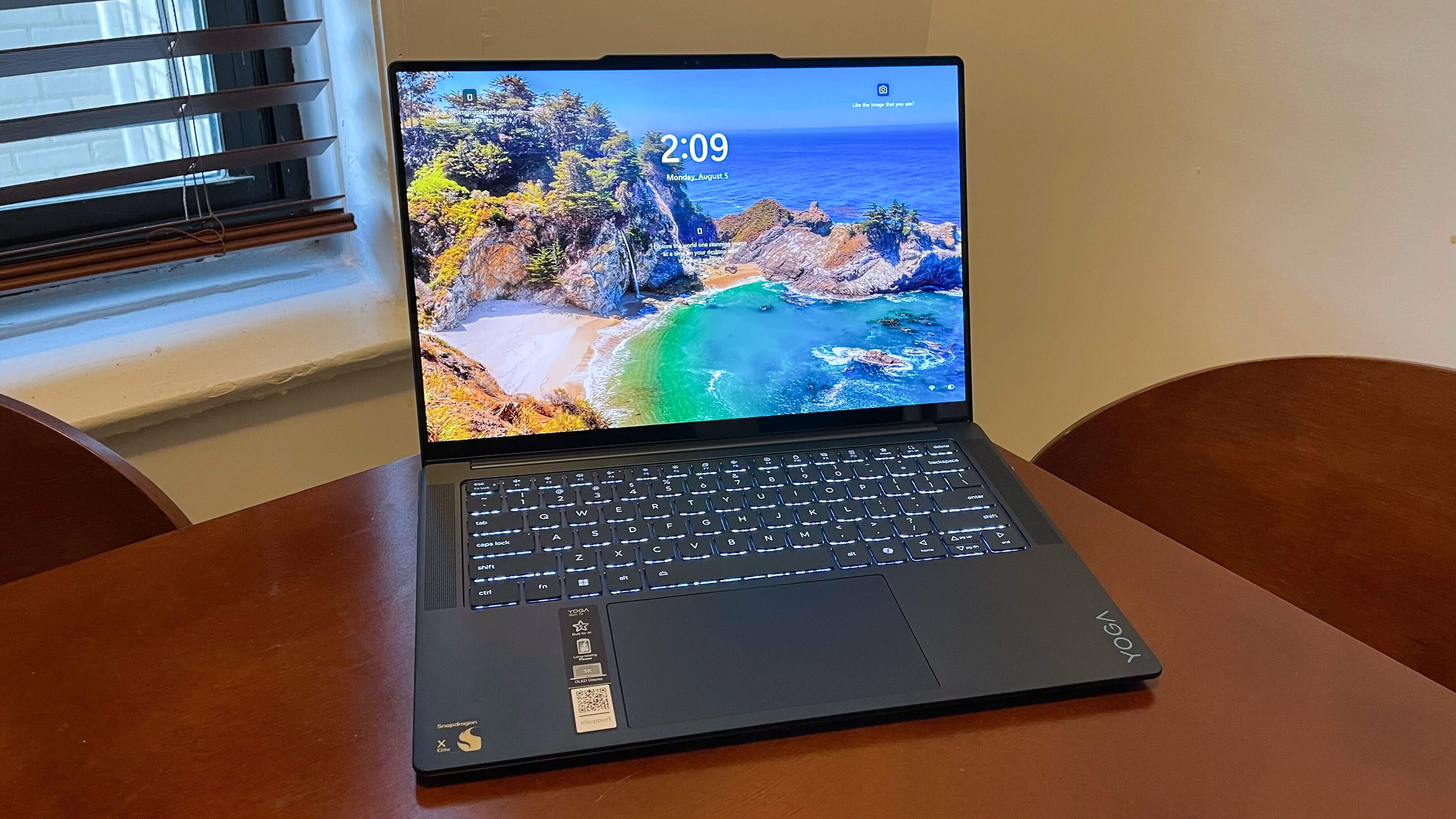lenovo-yoga-slim-7x-4.jpg